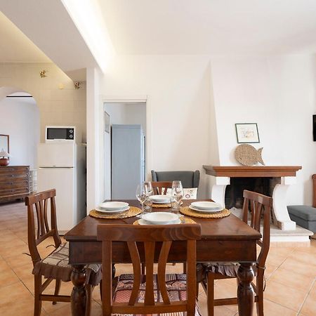 Seaview House Cala Gononeアパートメント エクステリア 写真