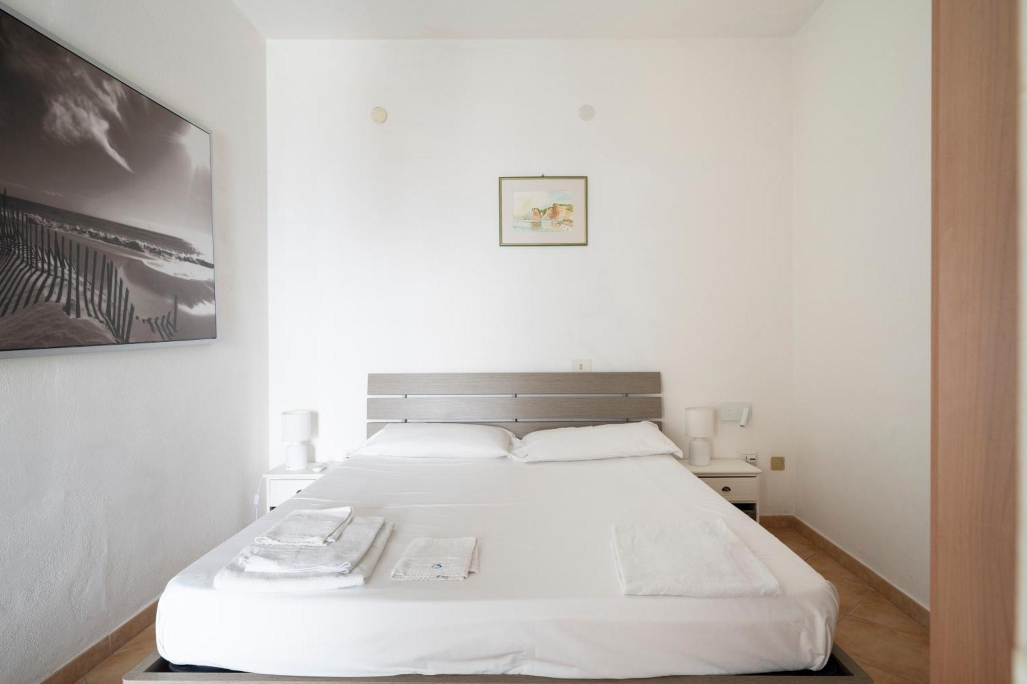 Seaview House Cala Gononeアパートメント エクステリア 写真